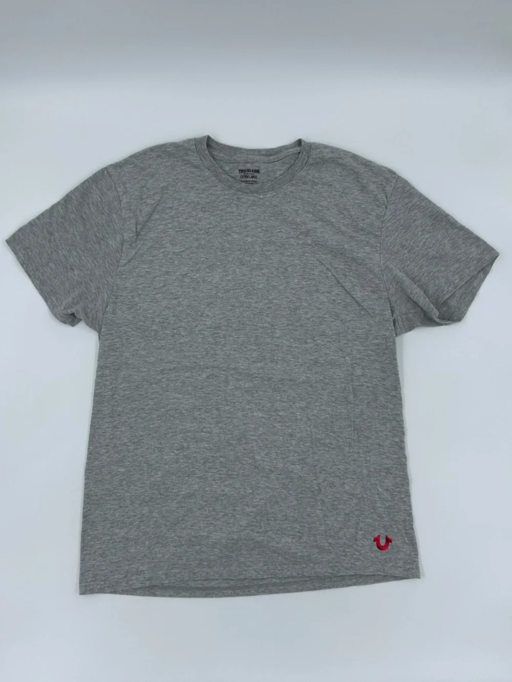 True Religion Men's Heather Gray Crew Tee with Red Horseshoe Accent. XL